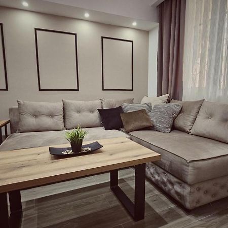 סקופיה Madesa Apartment מראה חיצוני תמונה