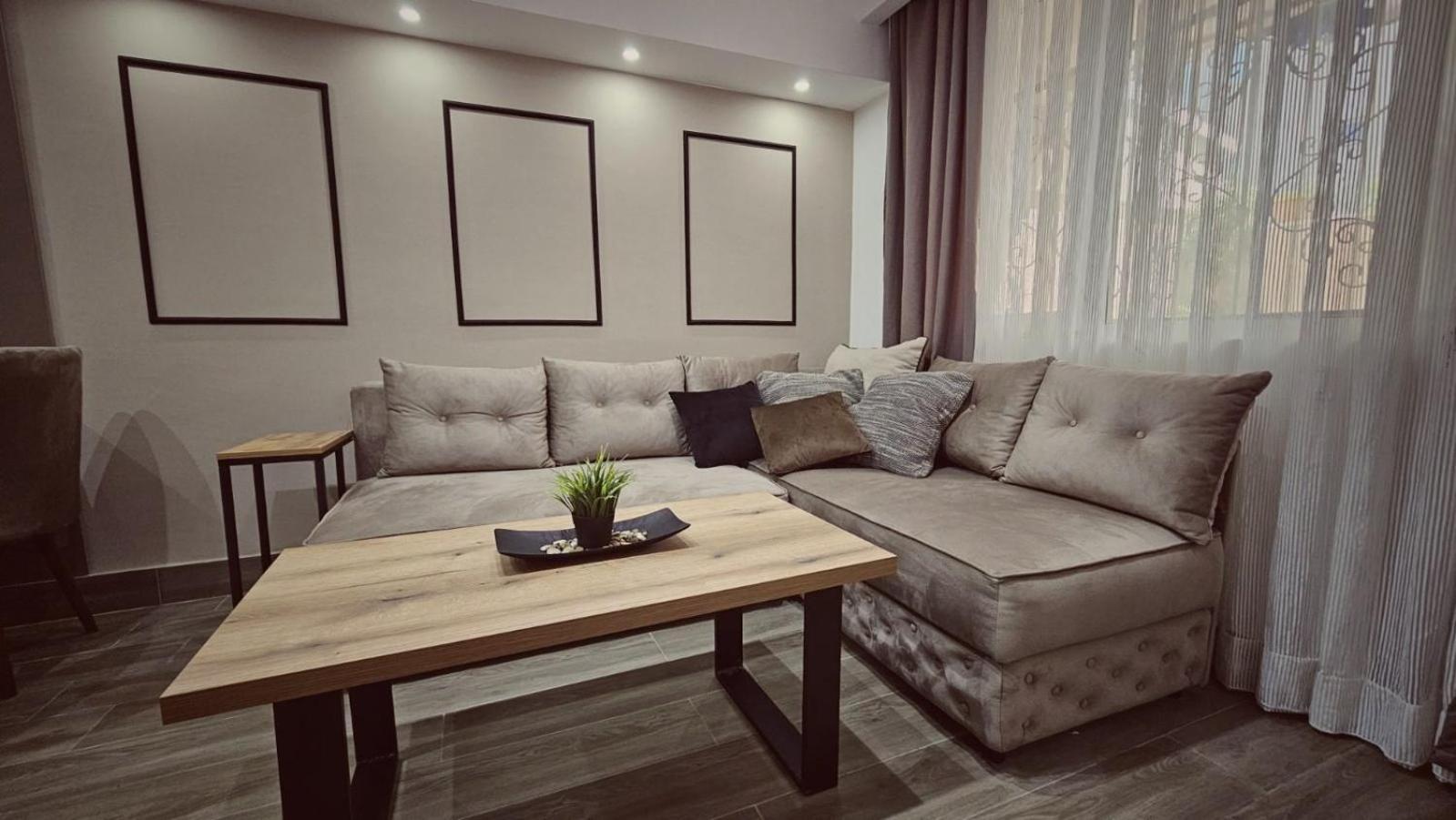 סקופיה Madesa Apartment מראה חיצוני תמונה