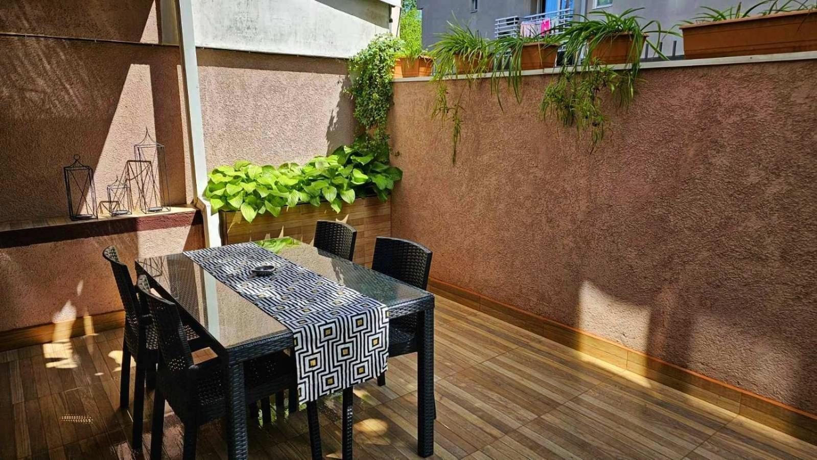 סקופיה Madesa Apartment מראה חיצוני תמונה